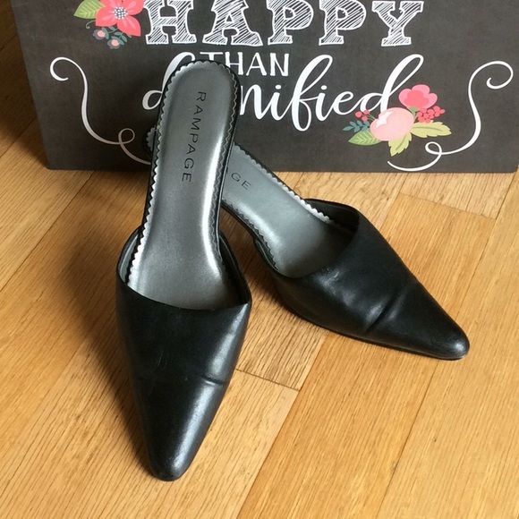 Rampage Shoes - ⭐️Rampage black 2” heel slide size 8.5.